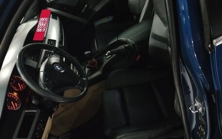 BMW 5 серия, 2005 год, 930 000 рублей, 5 фотография