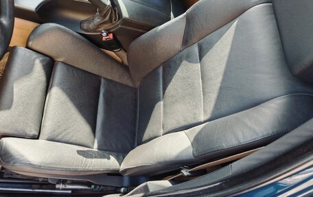 BMW 5 серия, 2005 год, 930 000 рублей, 13 фотография