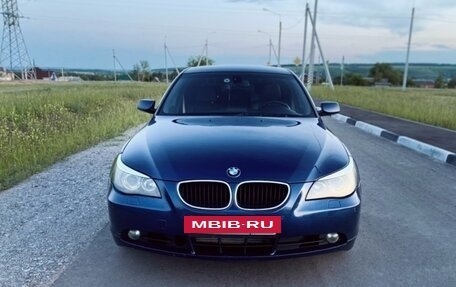 BMW 5 серия, 2005 год, 930 000 рублей, 18 фотография