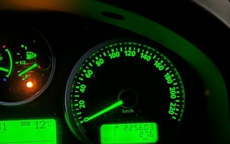 Land Rover Freelander II рестайлинг 2, 2010 год, 1 100 000 рублей, 18 фотография