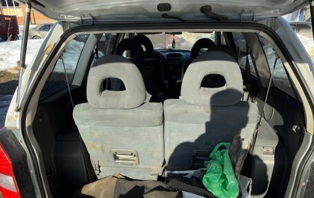 Mitsubishi Space Wagon III, 2001 год, 350 000 рублей, 14 фотография