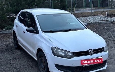 Volkswagen Polo VI (EU Market), 2011 год, 800 000 рублей, 5 фотография