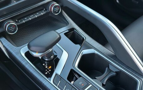 Geely Tugella FY11, 2023 год, 3 100 000 рублей, 22 фотография