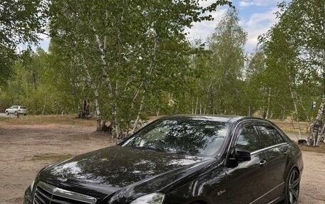 Mercedes-Benz E-Класс, 2011 год, 1 770 000 рублей, 1 фотография