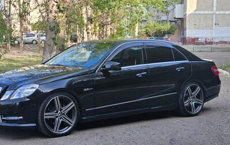 Mercedes-Benz E-Класс, 2011 год, 1 770 000 рублей, 34 фотография