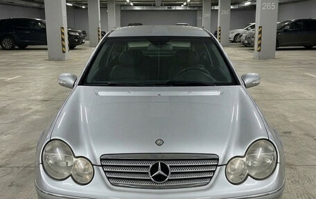 Mercedes-Benz C-Класс, 2004 год, 575 000 рублей, 6 фотография