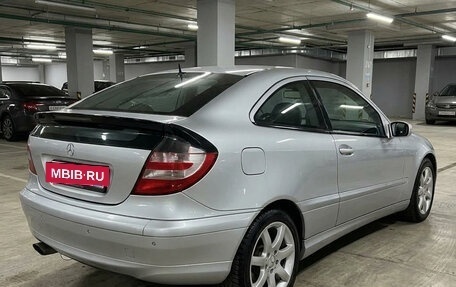 Mercedes-Benz C-Класс, 2004 год, 575 000 рублей, 7 фотография