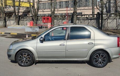 Renault Logan I, 2010 год, 440 000 рублей, 2 фотография