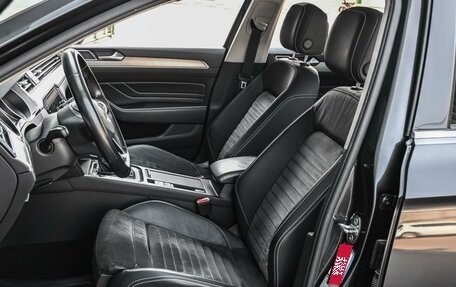 Volkswagen Passat B8 рестайлинг, 2020 год, 2 449 000 рублей, 10 фотография