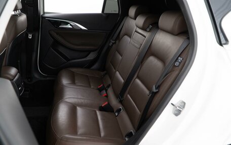 Infiniti Q30, 2019 год, 2 532 444 рублей, 10 фотография