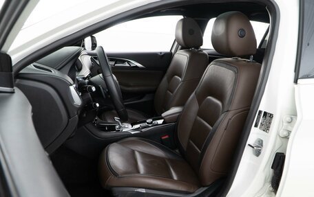 Infiniti Q30, 2019 год, 2 532 444 рублей, 11 фотография