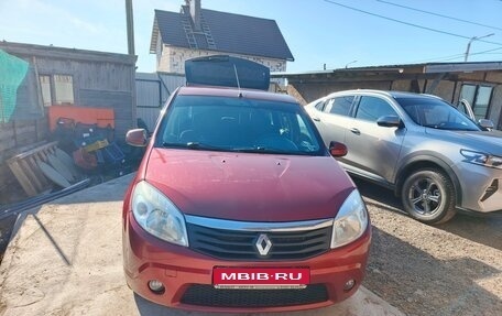 Renault Sandero I, 2010 год, 550 000 рублей, 1 фотография