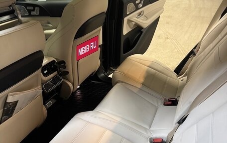 Mercedes-Benz GLS, 2023 год, 16 000 000 рублей, 3 фотография