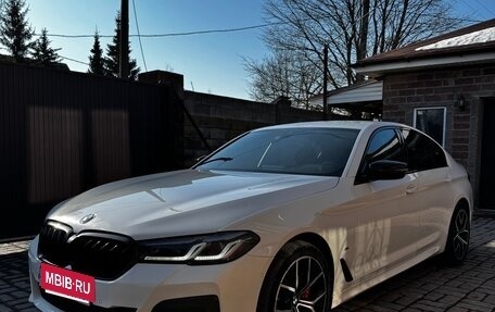 BMW 5 серия, 2021 год, 4 570 000 рублей, 3 фотография