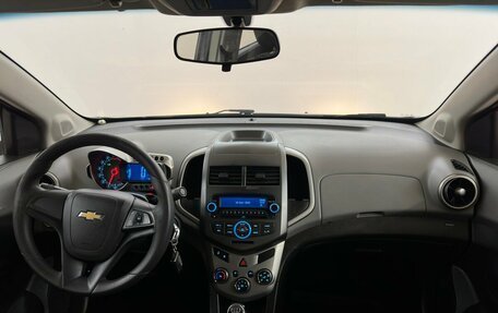 Chevrolet Aveo III, 2014 год, 650 000 рублей, 5 фотография