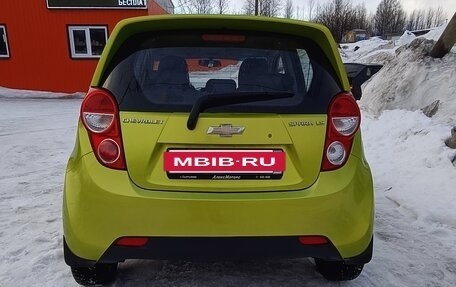 Chevrolet Spark III, 2013 год, 790 000 рублей, 3 фотография