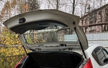 Hyundai Solaris II рестайлинг, 2015 год, 700 000 рублей, 6 фотография