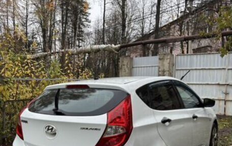 Hyundai Solaris II рестайлинг, 2015 год, 700 000 рублей, 13 фотография