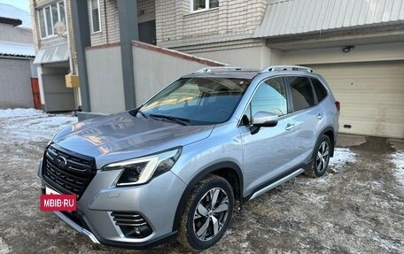 Subaru Forester, 2024 год, 6 300 000 рублей, 8 фотография