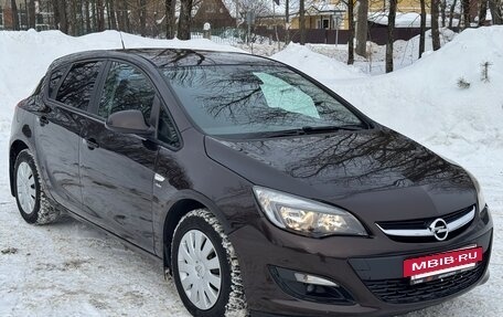 Opel Astra J, 2013 год, 775 000 рублей, 4 фотография