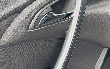 Opel Astra J, 2013 год, 775 000 рублей, 21 фотография