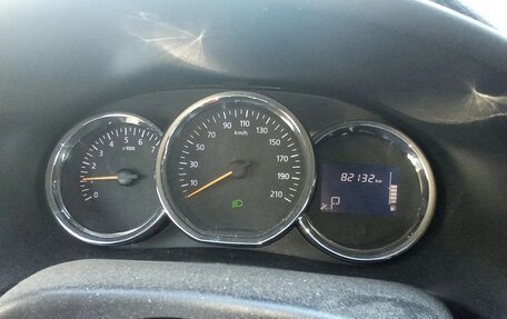 Renault Sandero II рестайлинг, 2016 год, 920 000 рублей, 9 фотография