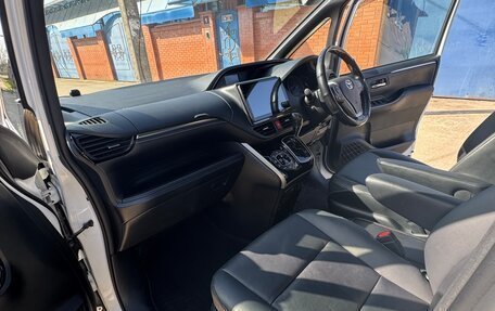 Toyota Esquire I, 2020 год, 2 750 000 рублей, 11 фотография