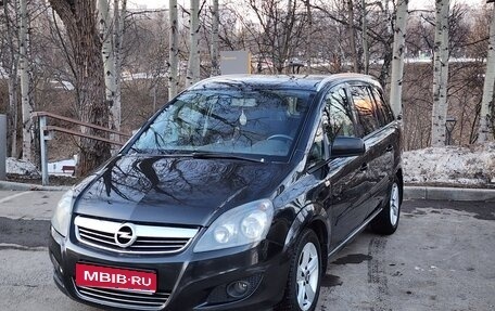 Opel Zafira B, 2012 год, 850 000 рублей, 1 фотография