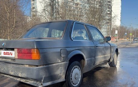 BMW 3 серия, 1983 год, 300 000 рублей, 3 фотография