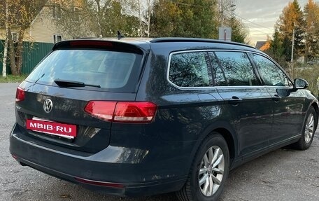 Volkswagen Passat B8 рестайлинг, 2019 год, 1 980 000 рублей, 4 фотография