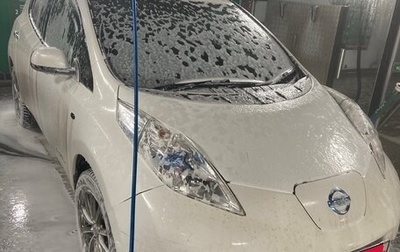 Nissan Leaf I, 2013 год, 400 000 рублей, 1 фотография