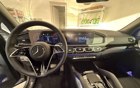 Mercedes-Benz Maybach GLS I, 2024 год, 29 000 000 рублей, 21 фотография