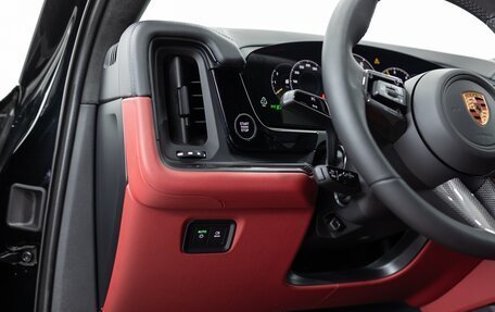 Porsche Cayenne III, 2026 год, 32 990 000 рублей, 15 фотография