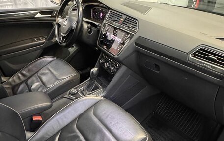 Volkswagen Tiguan II, 2019 год, 2 650 000 рублей, 13 фотография