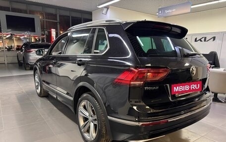 Volkswagen Tiguan II, 2019 год, 2 650 000 рублей, 8 фотография