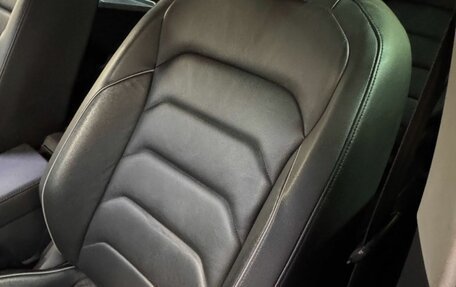 Volkswagen Tiguan II, 2019 год, 2 650 000 рублей, 24 фотография