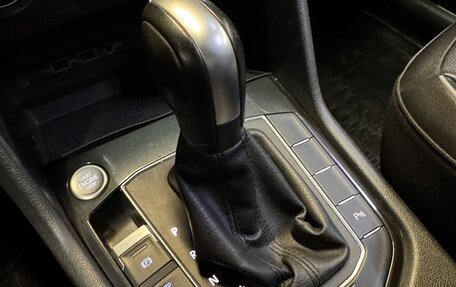 Volkswagen Tiguan II, 2019 год, 2 650 000 рублей, 25 фотография