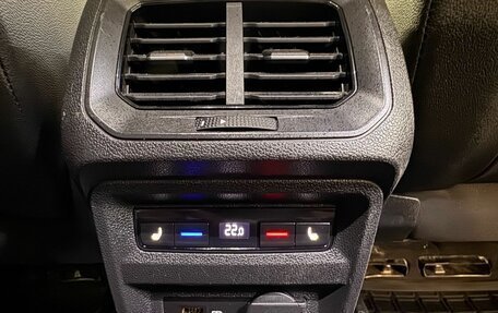 Volkswagen Tiguan II, 2019 год, 2 650 000 рублей, 22 фотография