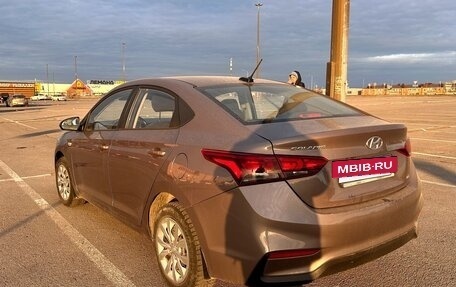 Hyundai Solaris II рестайлинг, 2018 год, 1 050 000 рублей, 4 фотография