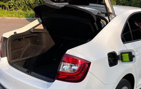 Skoda Rapid I, 2018 год, 1 300 000 рублей, 4 фотография