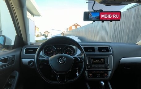 Volkswagen Jetta VI, 2018 год, 1 680 000 рублей, 12 фотография