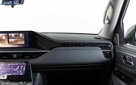 Infiniti QX80, 2026 год, 16 590 000 рублей, 25 фотография