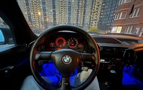 BMW 5 серия, 1988 год, 255 000 рублей, 3 фотография