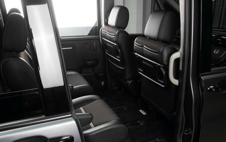 Honda Stepwgn IV, 2016 год, 2 355 000 рублей, 18 фотография