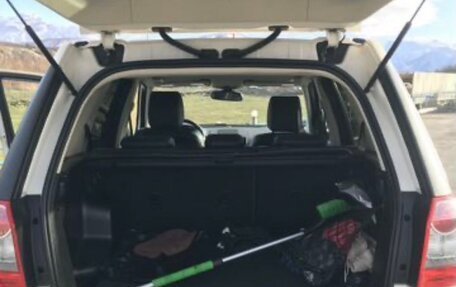 Land Rover Freelander II рестайлинг 2, 2008 год, 640 000 рублей, 19 фотография