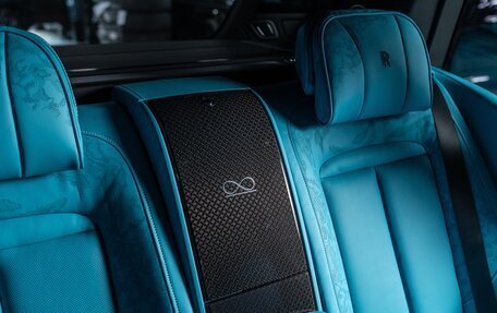 Rolls-Royce Cullinan, 2026 год, 74 990 000 рублей, 34 фотография