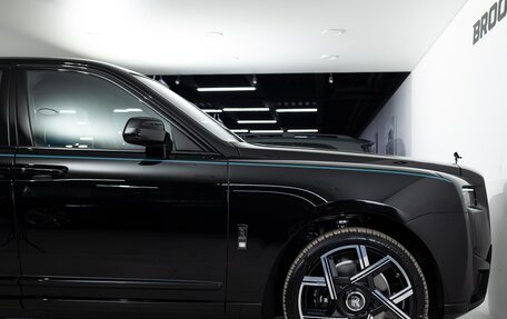 Rolls-Royce Cullinan, 2026 год, 74 990 000 рублей, 40 фотография