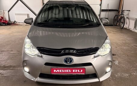 Toyota Aqua I, 2013 год, 600 000 рублей, 3 фотография