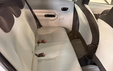 Toyota Aqua I, 2013 год, 600 000 рублей, 14 фотография