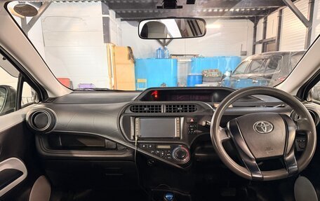 Toyota Aqua I, 2013 год, 600 000 рублей, 11 фотография